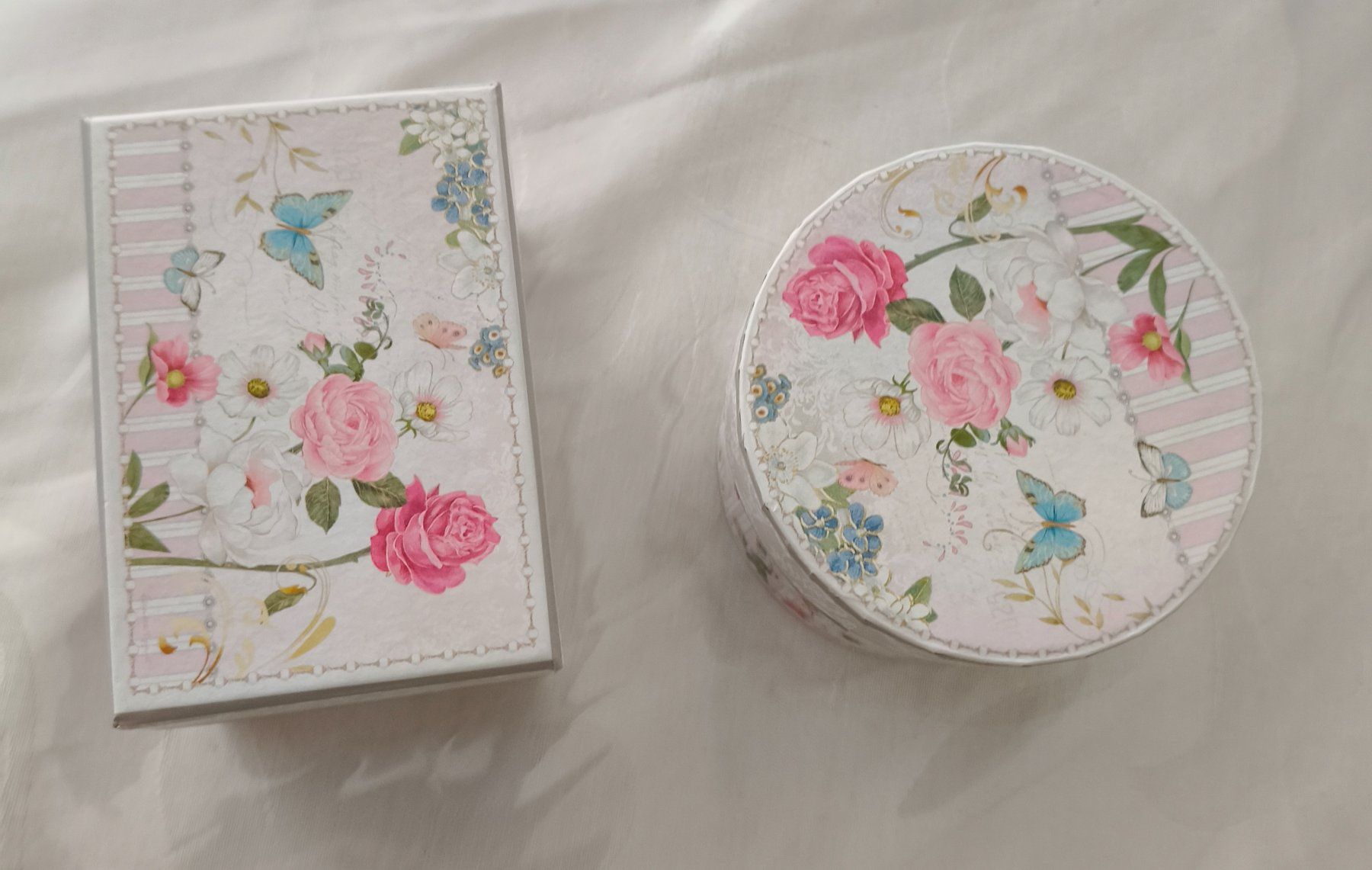 Tutte le decorazioni: Geschenkboxen – Usato da Urtenen-Schönbühl venduto da sep_k9jk 1