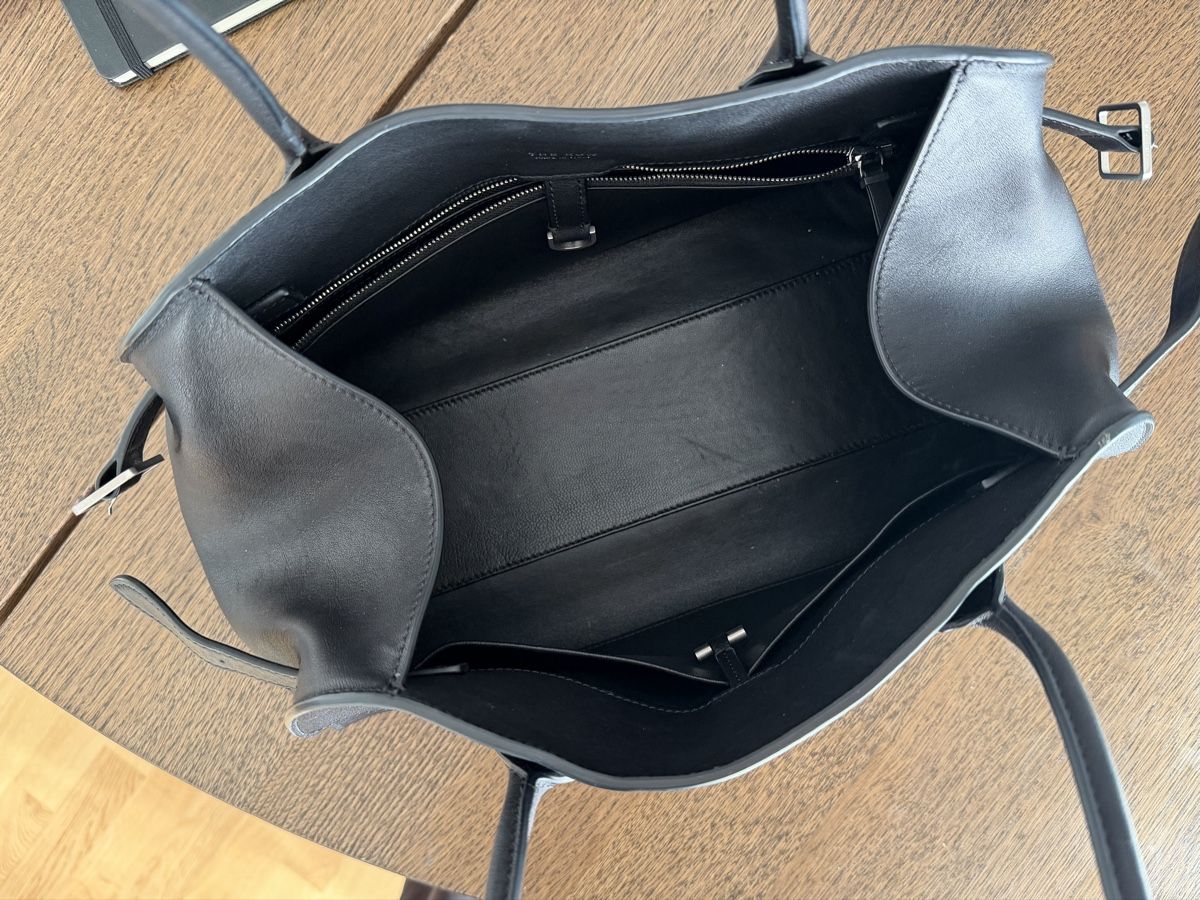 Sacs femmes: Schultertasche Echtleder – D'occasion à Kloten par preloved9 4