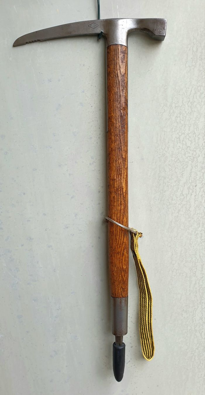 Attrezzatura da arrampicata: Stubai Eispickel Piolet Ice Axe Eishammer Nord Wall Hammers – Usato da Tüscherz-Alfermée venduto da Newpad 1