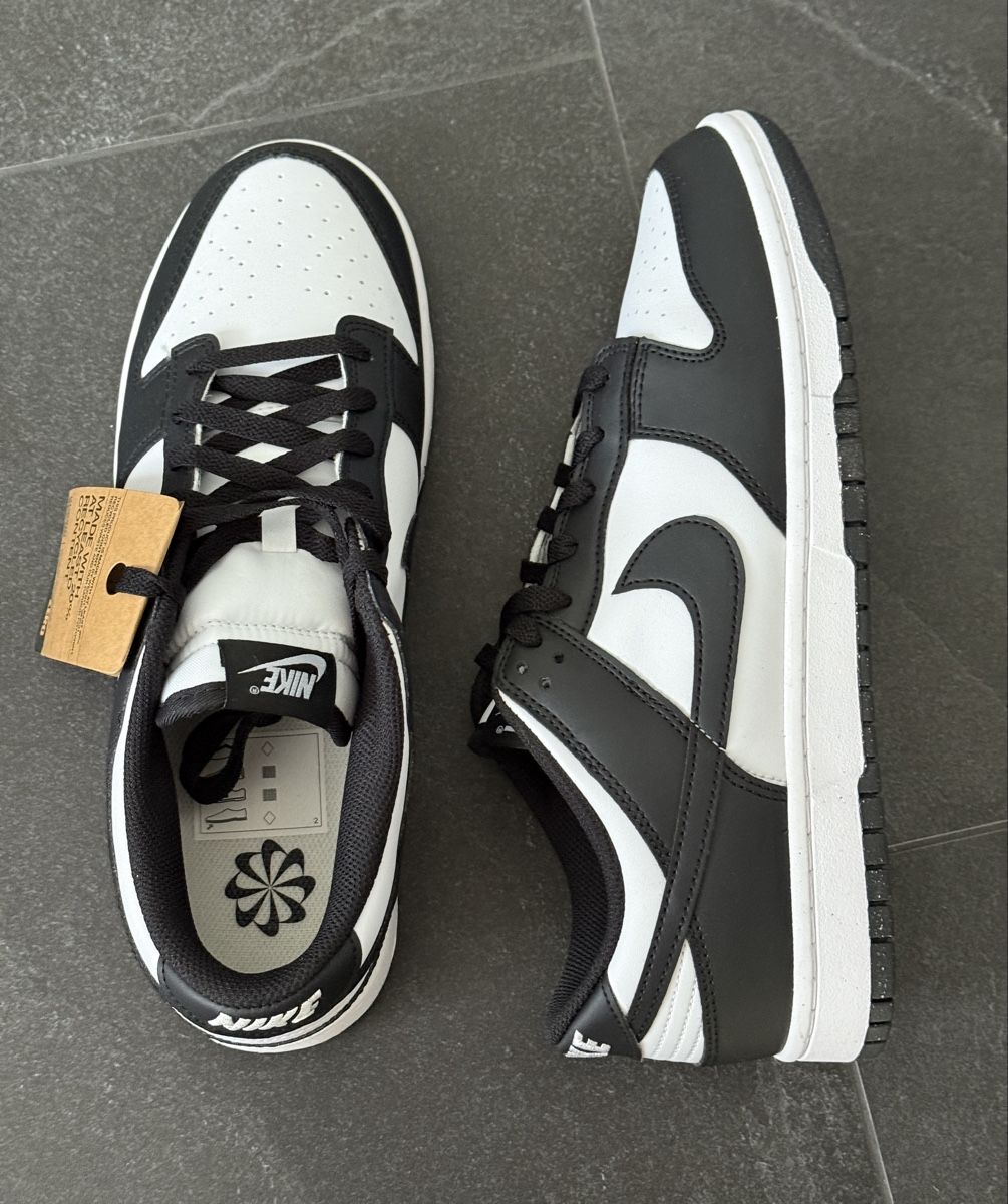 Nike Herrenschuhe: NEU: Nike Dunk Low – Neu und originalverpackt aus Goldach von igwhitestar