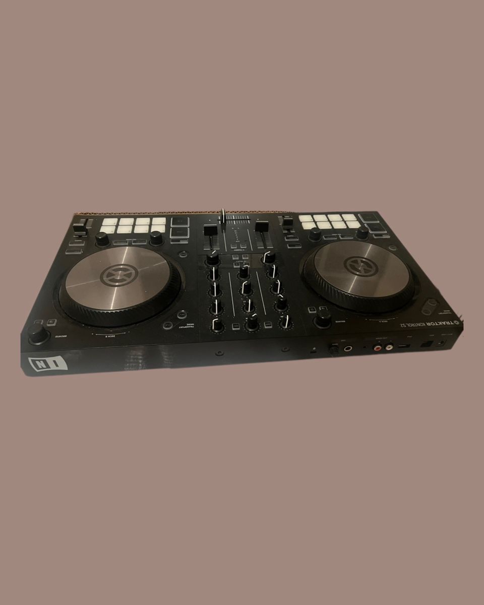 Traktor Mischpulte: Traktor Kontrol S2 MK3 – Gebraucht aus Bern von wwiewonka 2
