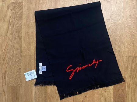ORIGINAL GIVENCHY SCHAL LADENPREIS: 635.- ÉCHARPE FABRIKNEU