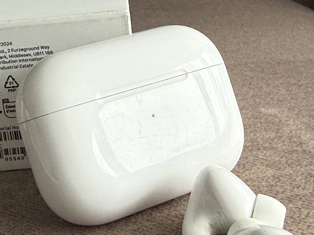 Apple Cuffie: Air Pods 2 Pro Top – Usato da Trimbach venduto da ORTHOPORT 2