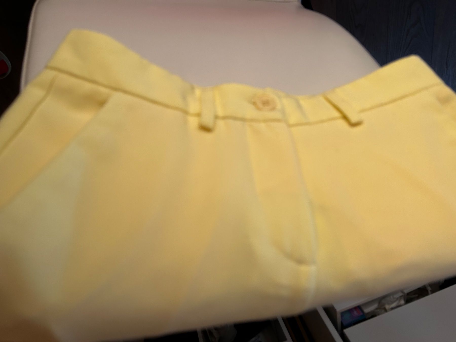 Pantaloni: Alles 10.- Sommer Hosen gelb gr 36 – Usato da Scherz venduto da Mandarine8 2