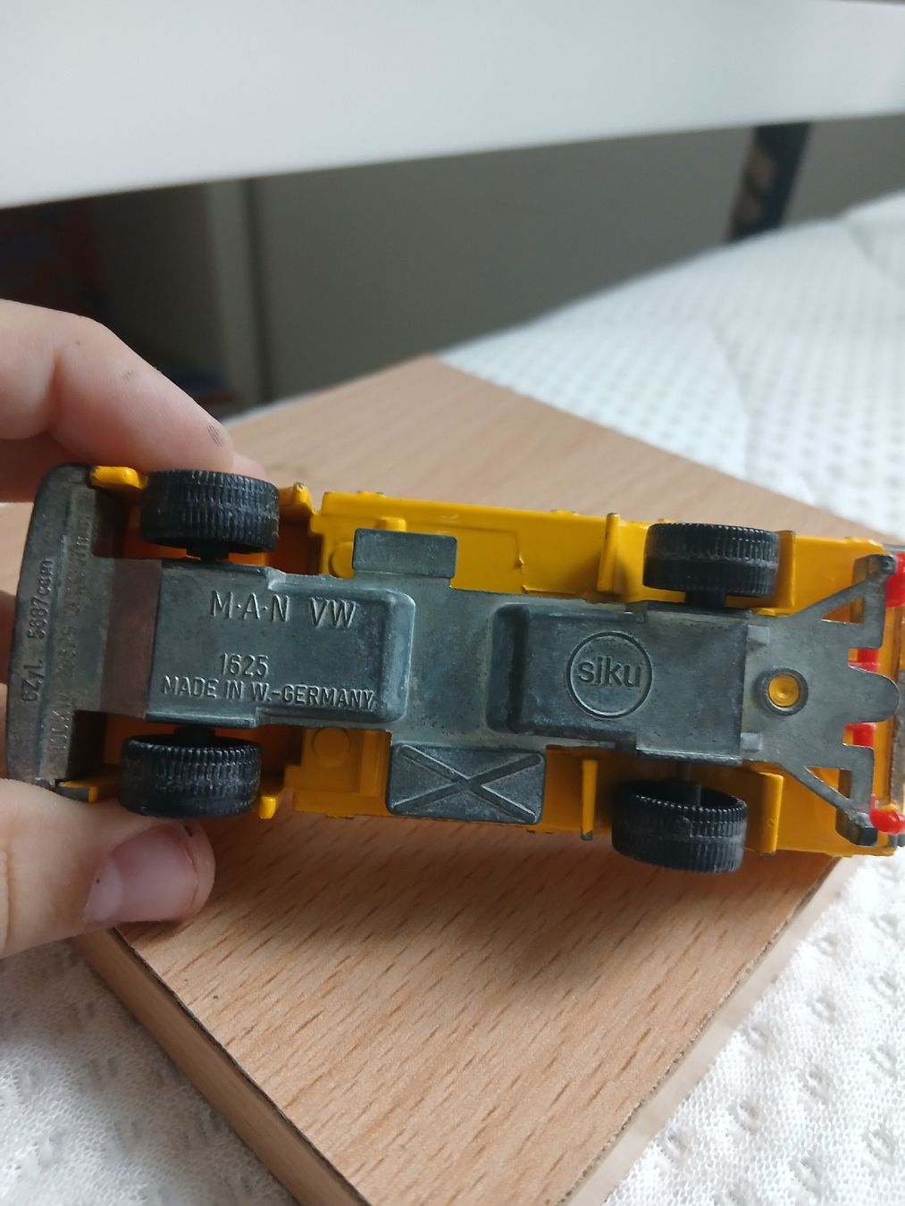 Volkswagen Modellautos: Vw man model auto  – Gebraucht aus Balsthal von Marica75 2