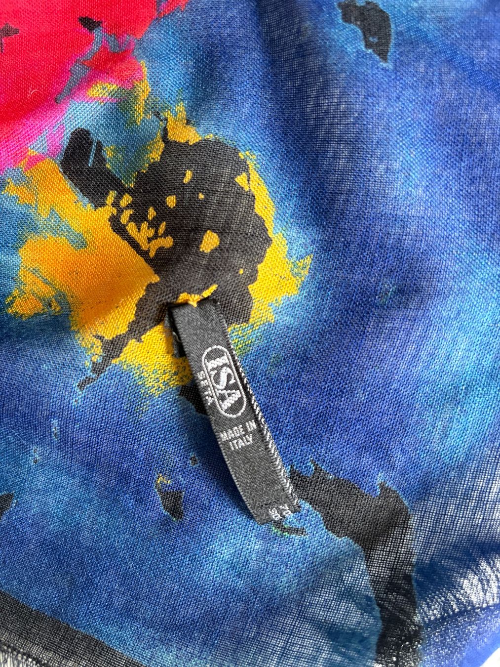 Foulard & Sciarpe: Emanuel Ungaro Big Shwal Wool & Silk – Usato da Luzern venduto da AM2nd 2