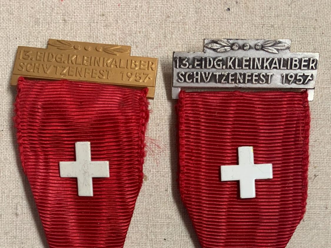 Medaglie: Luzern - "13 Eidg. Kleinkaliber Schützenfest - 1957" – Usato da Sorengo venduto da 74in 1