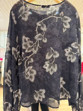 Wunderschöne NILE Bluse, Gr. S, Top Zustand