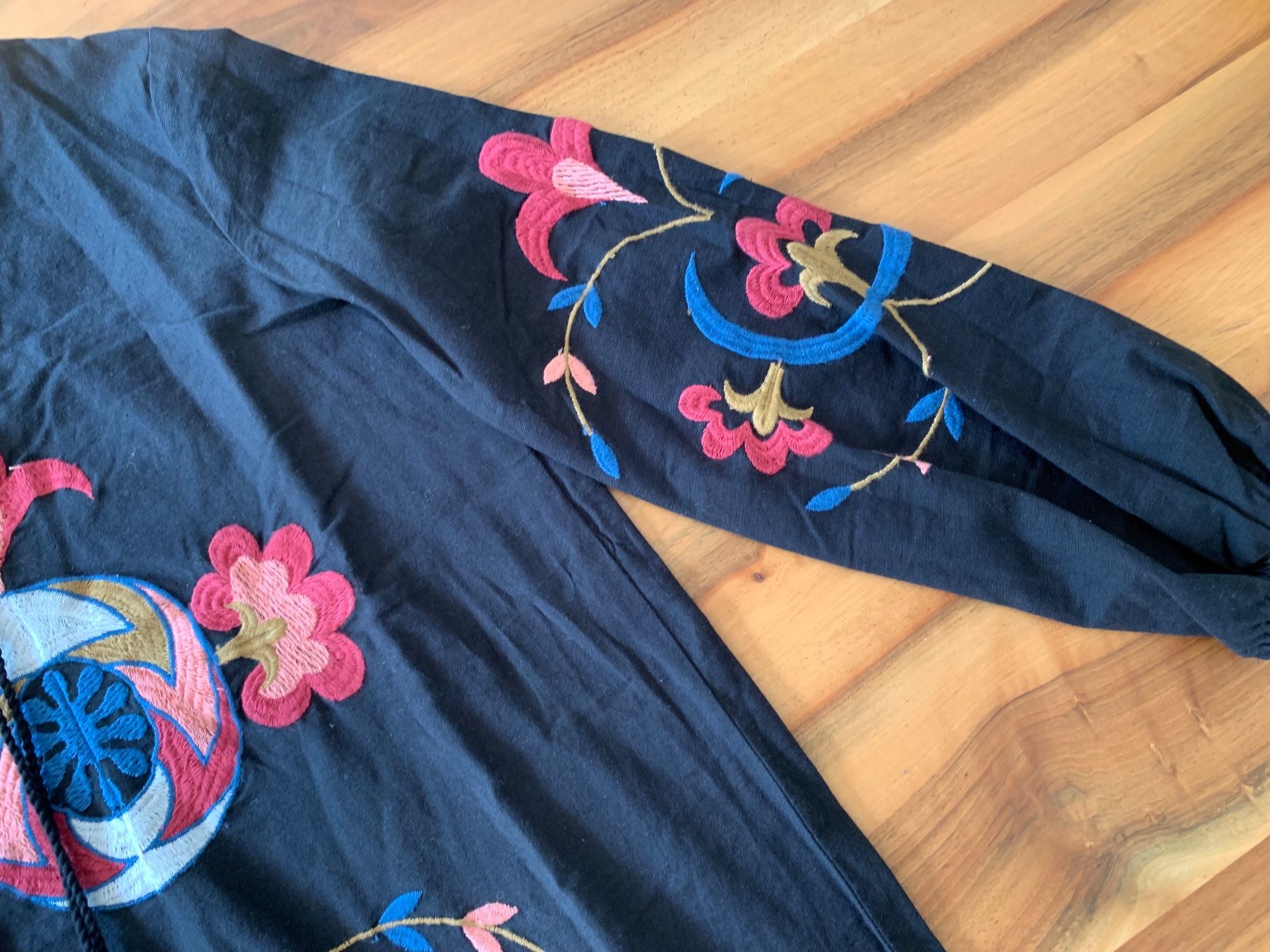 Zara Kleider: ZARA schwarzes Tunikakleid mit Stickerei Boho Gr. S – Neu (gemäss Beschreibung) aus Meiringen von snahhanssnah 3