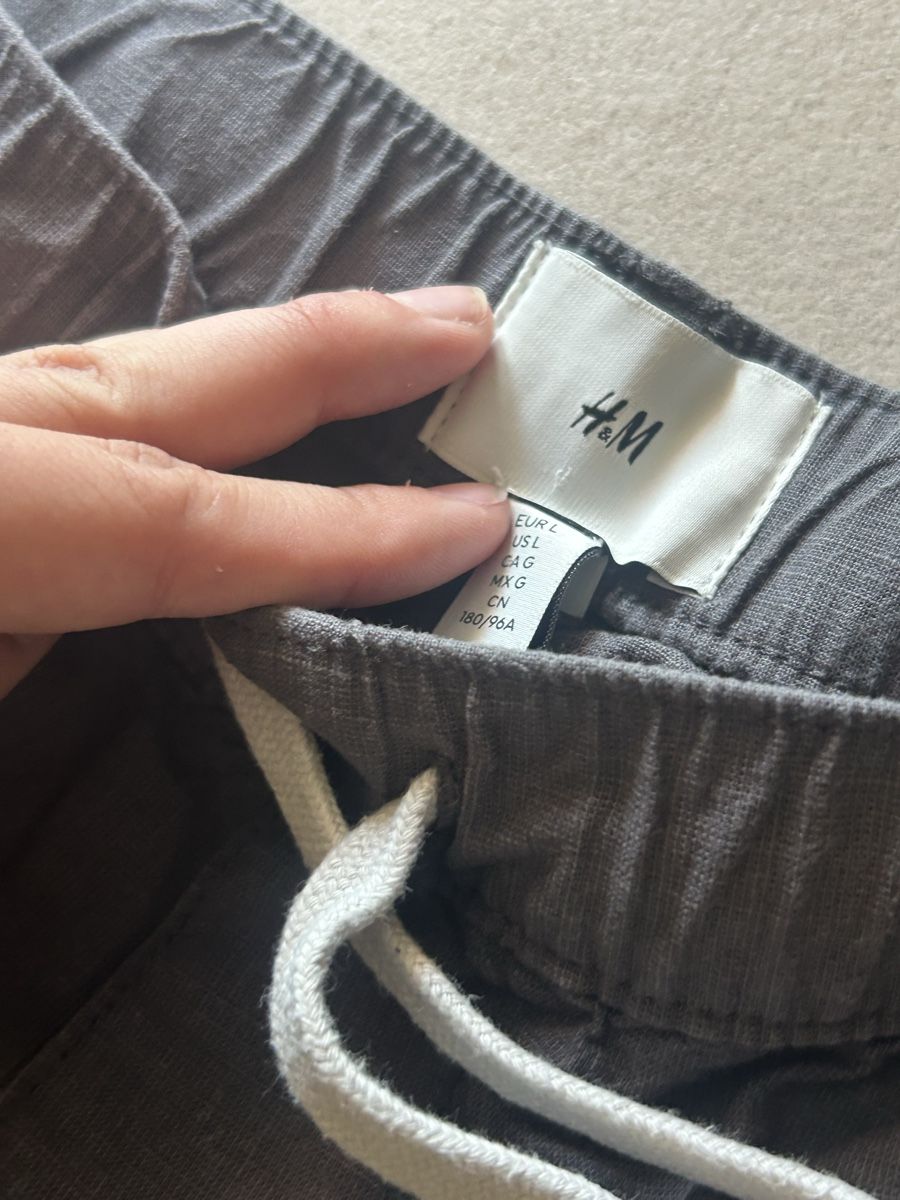 H&M Jeans: Jeans grau – Usato da Maisprach venduto da _aliciarebecca_ 1