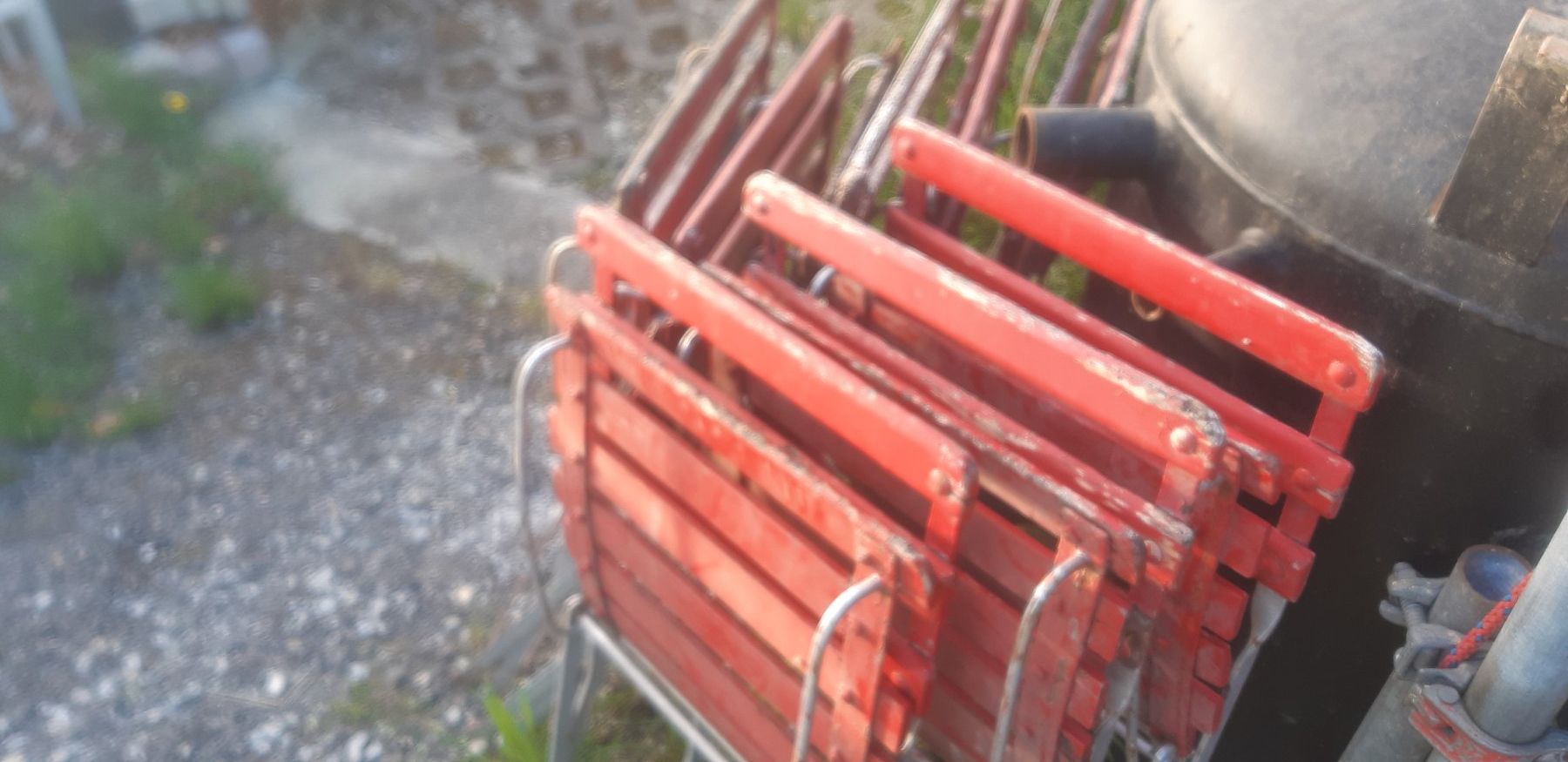 Sedie: 10 alte Klappstühle – Usato da Wolfhalden venduto da Quiria68 1