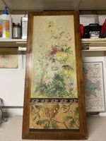 Bild mit Blumenmotiv und Eichenblatt-Bordüre alt
