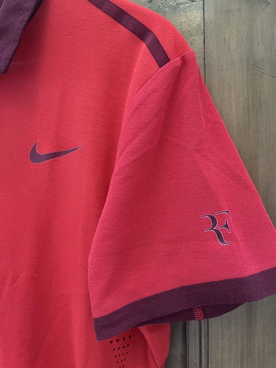 Nike T-shirt: T-Shirts von Nike, Roger Federer – Usato da Bonstetten venduto da lala_123 1