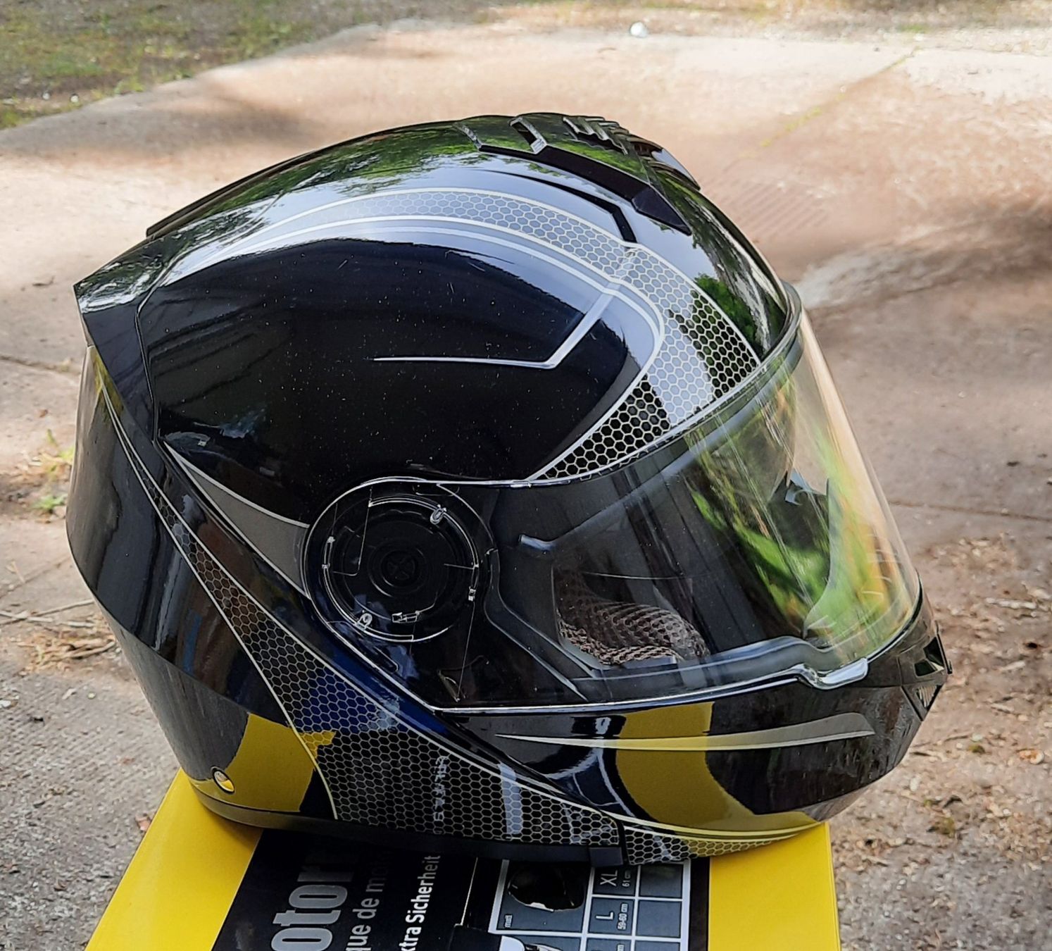 Caschi & visiere: Motoradhelm – Nuovo e nell'imballaggio originale da Basel venduto da usc_hi9 1
