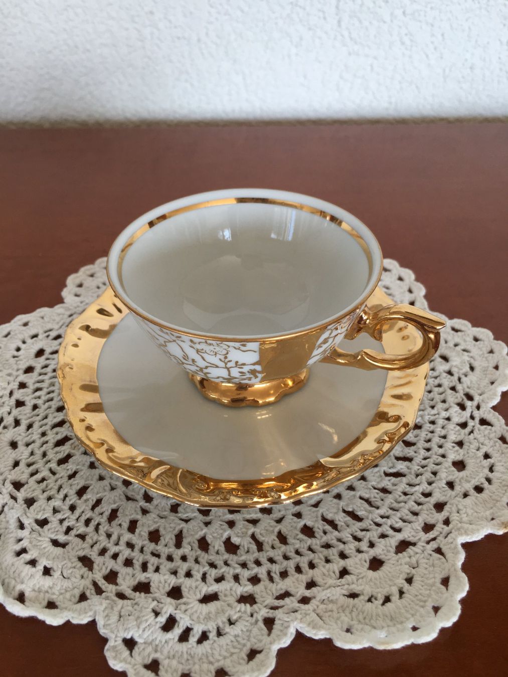 Tazze: Antike Espressotasse gold weiss – Nuovo (secondo la descrizione) da Eich venduto da Jokove63