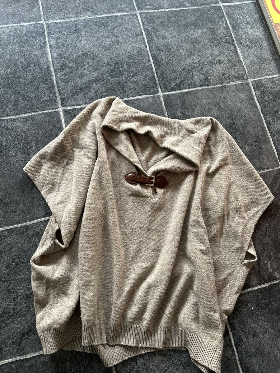 Massimo Dutti Altro in Moda donna: MASSIMO DUTTI pancho gr M – Usato da Uster venduto da bek_v2ct