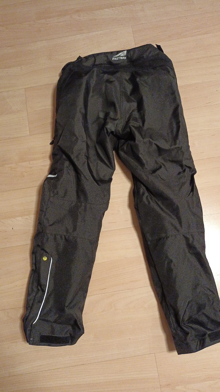 Pantaloni: Motorrad-Hose – Usato da St. Gallen venduto da val_7stw 1