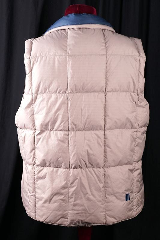 Cappotti: BURTON Steppweste Damen - Gr. M, in Beige – Usato da Rüti ZH venduto da Restwert_Rueti_ZH 3
