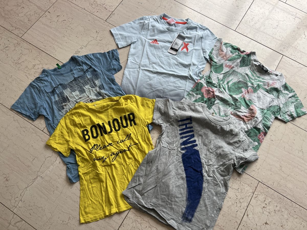 Maglioni & Felpe: Pullis/Tshirts 140 – Usato da Hedingen venduto da johsaan 2