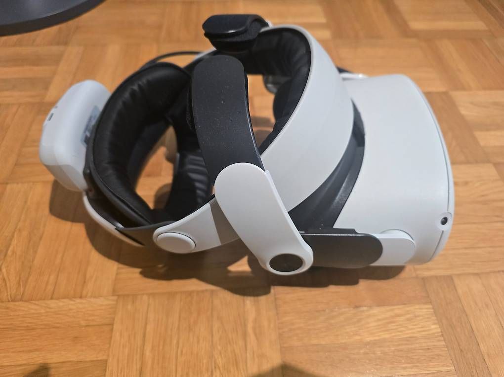Casco VR: Meta Quest 2 OVP & BOBOVR M2 Pro Battery Strap – Usato da Zürich venduto da alt_l2fy 2