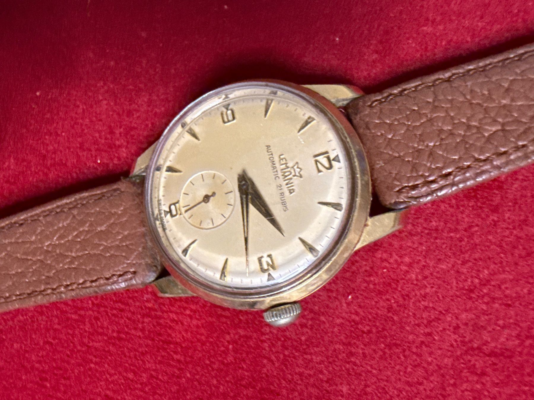 Lemania Montres: Lemania Vintage Automatic 35 mm – D'occasion à Pfeffingen par Allhandelklgwatches 1