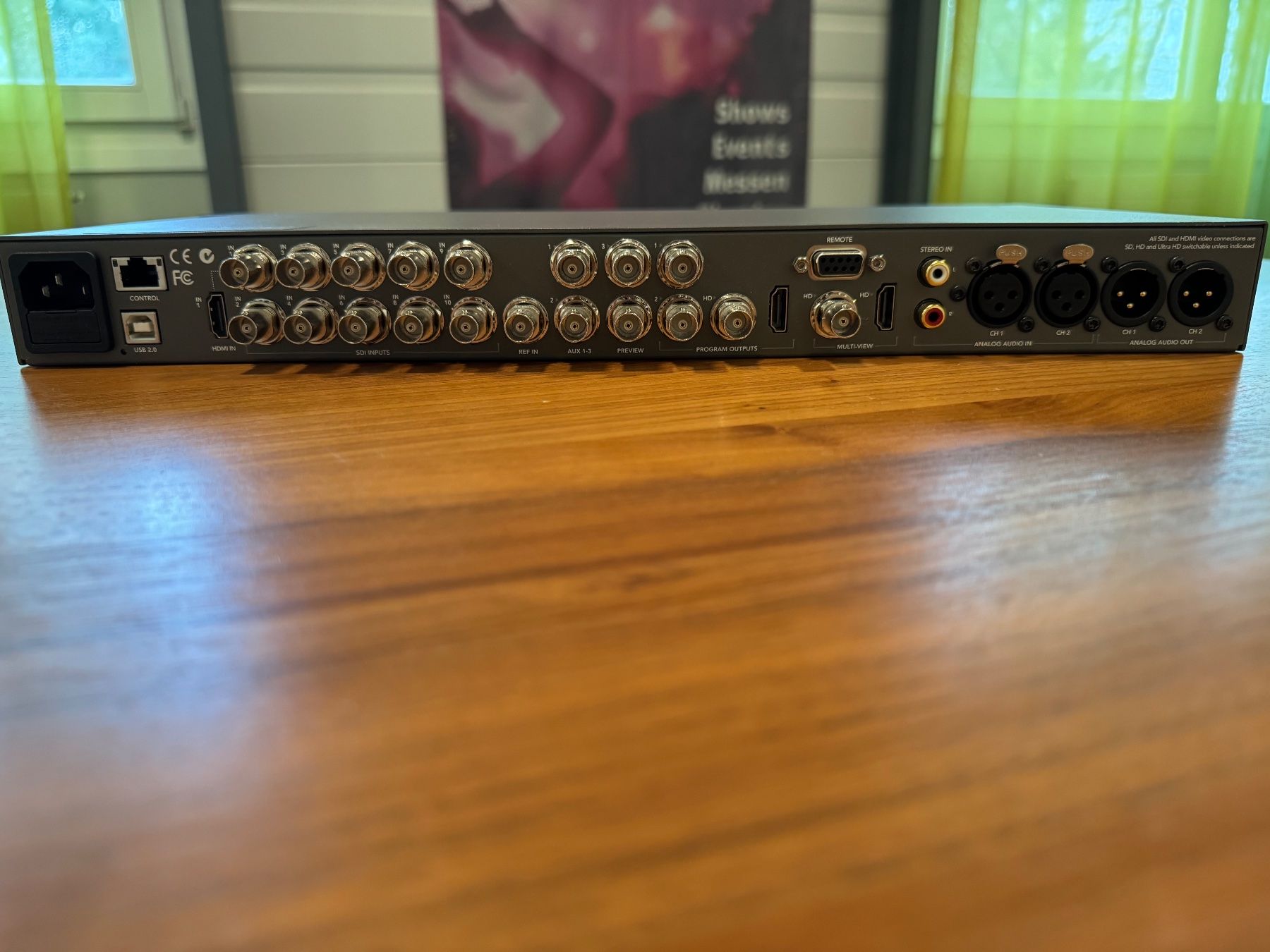 Blackmagic Mischpulte: Blackmagic ATEM 1 M/E Production Studio 4K gebraucht – Gebraucht aus Frauenfeld von ShowLight 1