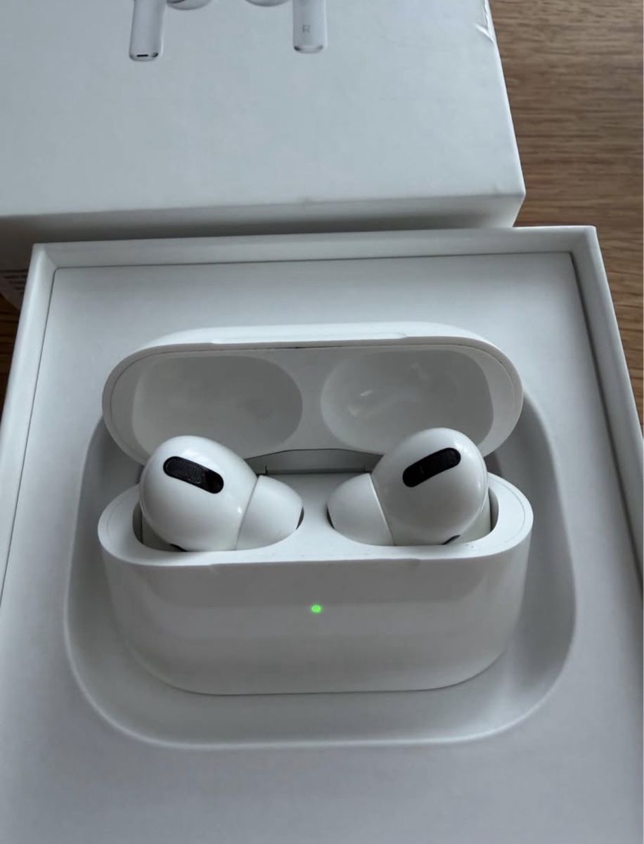 Apple Casques audio: Airpods Pro – D'occasion à Lenzburg par Jet_mir