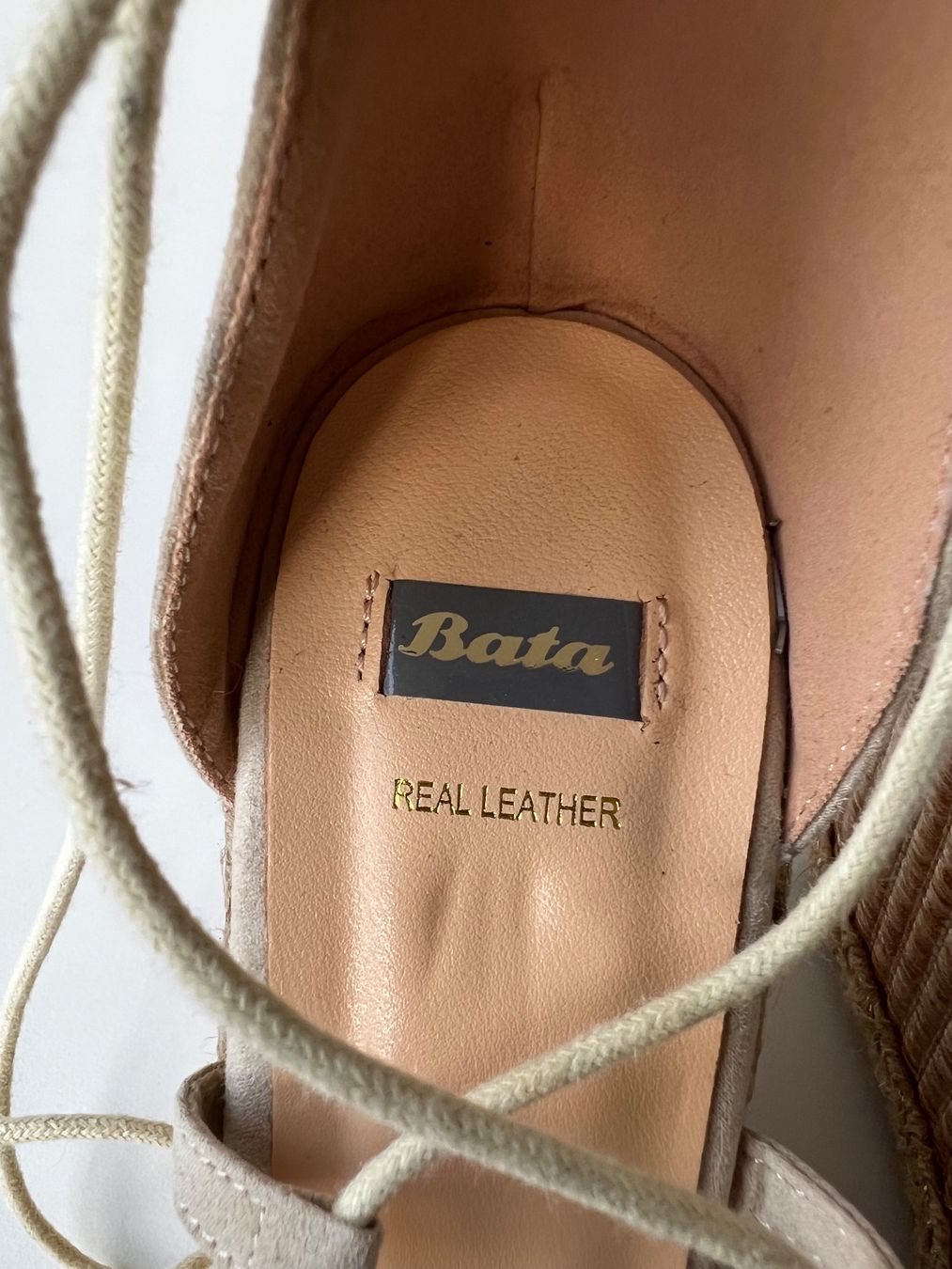 Scarpe da donna: Bata Sandalen beige Gr. 40 – Nuovo (secondo la descrizione) da Aarau venduto da Obdulia 4