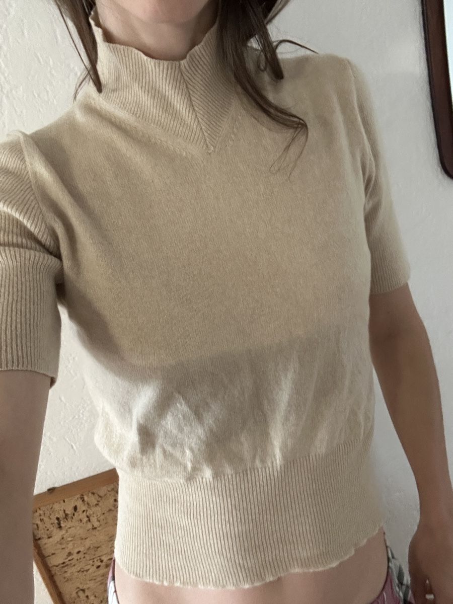 Top: Cashmere Top Beige - fast neu – Usato da Zürich venduto da ell_v7k7 3