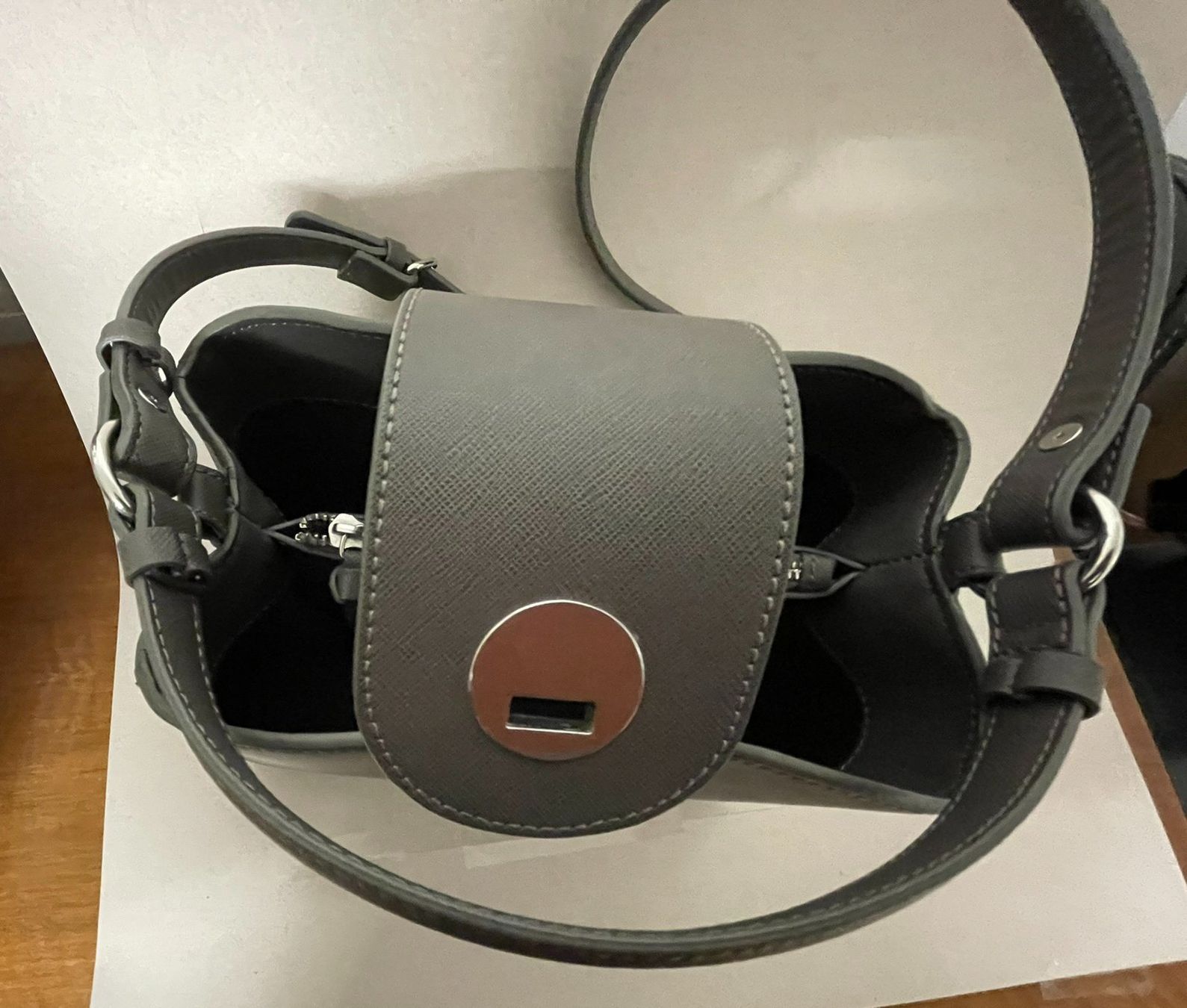 Borse da donna: NEU: Damen-Umhängtasche – Nuovo (secondo la descrizione) da Frenkendorf venduto da Yard-Sale-2000 3