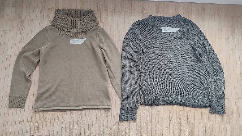 Pullover & Sweatshirts: Winterpullis – Gebraucht aus Untersiggenthal von samath