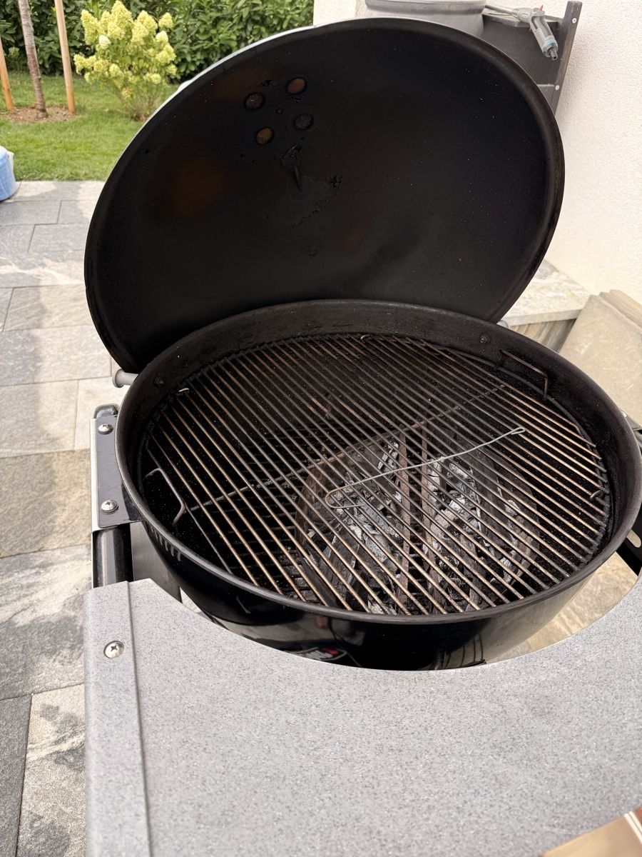 Weber Grills: Weber Charcoal Automatic Start Charcoal Grill – Gebraucht aus Diessenhofen von mar_8cyl 1