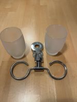 Zwei Zahnputzgläser mattglas, Bodenschatz Dolano, mit Halter