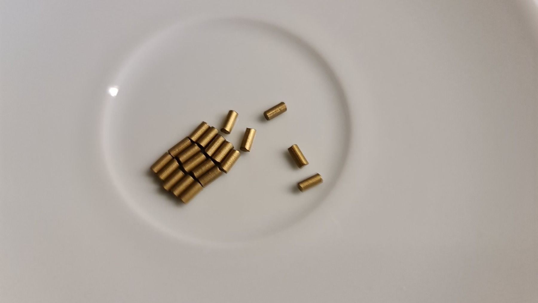 Accendini: Feuerzeug Feuerstein ca. 2x5mm 20 Stk. – Nuovo (secondo la descrizione) da Effretikon venduto da easyjones 1