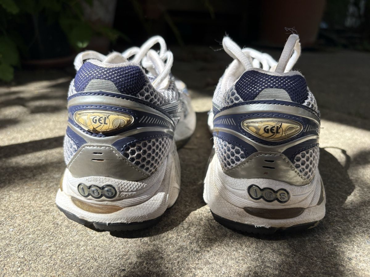 Asics Chaussures femmes: Asics GT-2160 Sneaker 37 – D'occasion à Zürich par Claubieten 2