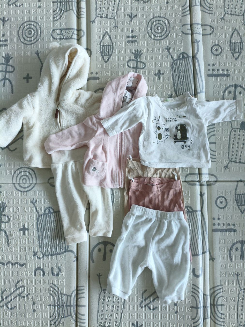 Kleiderpakete & -sets: vestiti bambini – Gebraucht aus Locarno von sca_8bh7