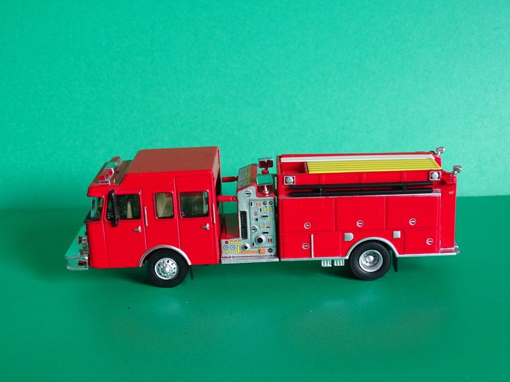 Modellautos: Spartan Gladiator S&S Custom Fire Engine von Boley 1/87 – Gebraucht aus Bretzwil von Meex 2