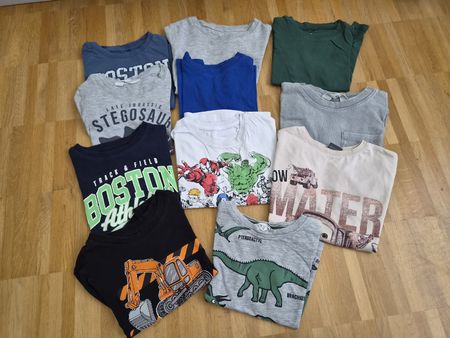 Kleiderpaket 98/104