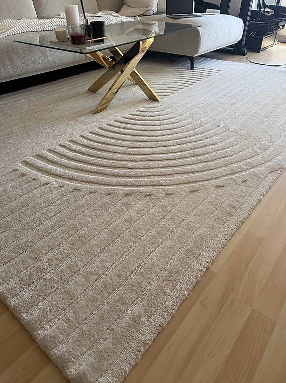 Tappeti: Moderner Teppich in Creme – Usato da Kaiseraugst venduto da fat_tq5l 1