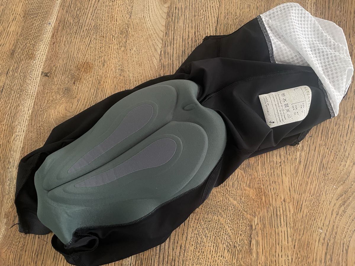Pantalons: Isadore Alternative Bib Shorts size L – D'occasion à Weinfelden par Mkem 2
