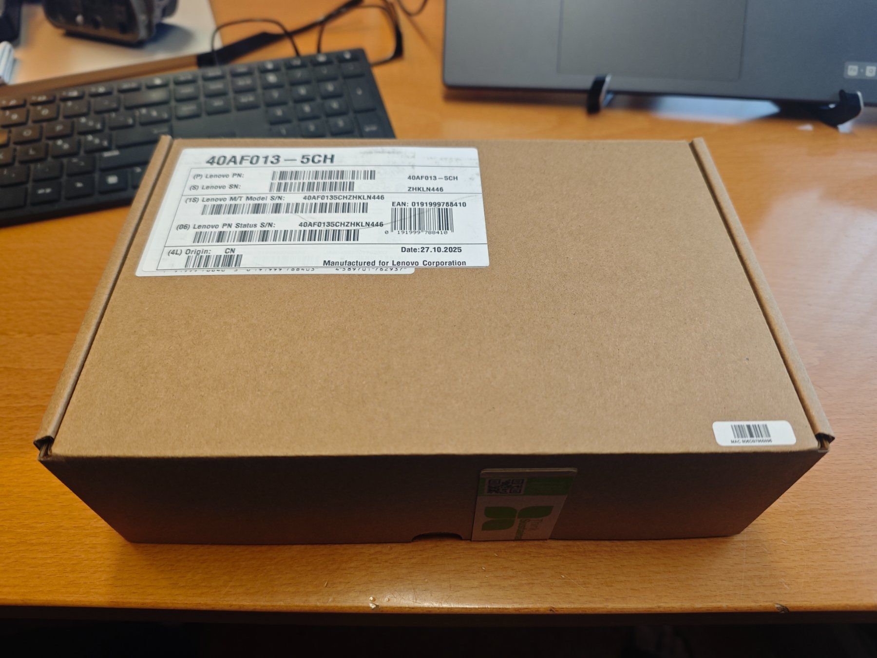 Lenovo Docking station: Lenovo Thinkpad Hybrid USB-C/A Dock 40AF – Nuovo e nell'imballaggio originale da Zetzwil venduto da bugkeeper 4