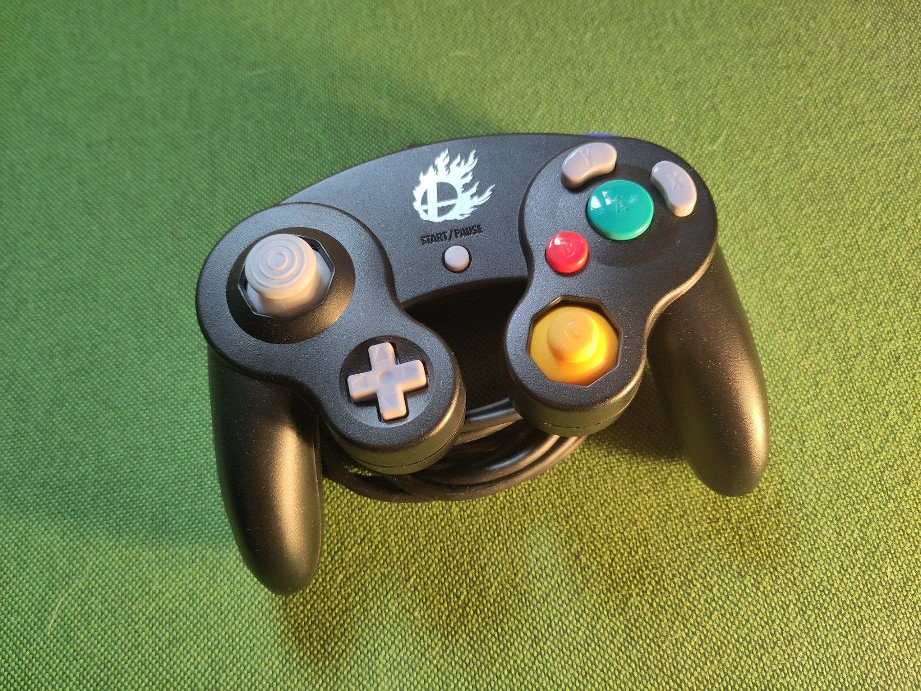 Nintendo Controller: Original Nintendo GameCube Controller - Smash Edition – Gebraucht aus Zürich von akugou