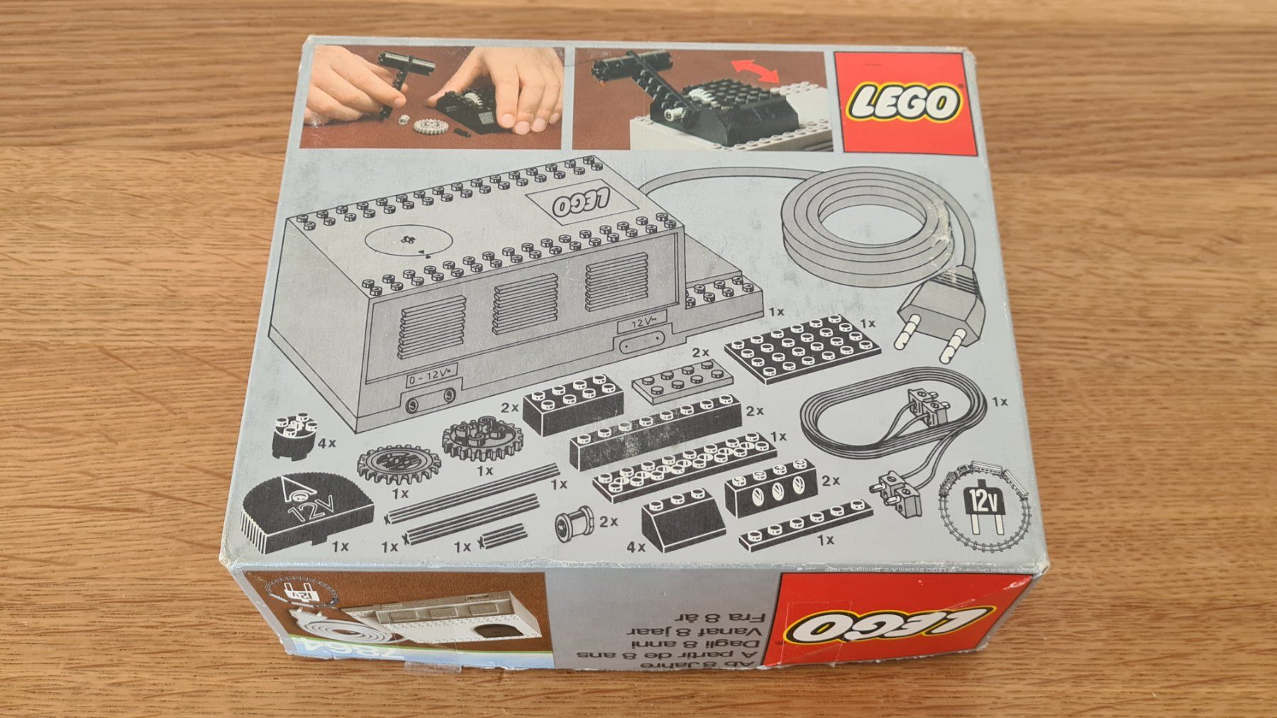 Lego Kit di costruzioni: LEGO Eisenbahn 12V Transformator OVP – Usato da Winterthur venduto da stufaphi 2