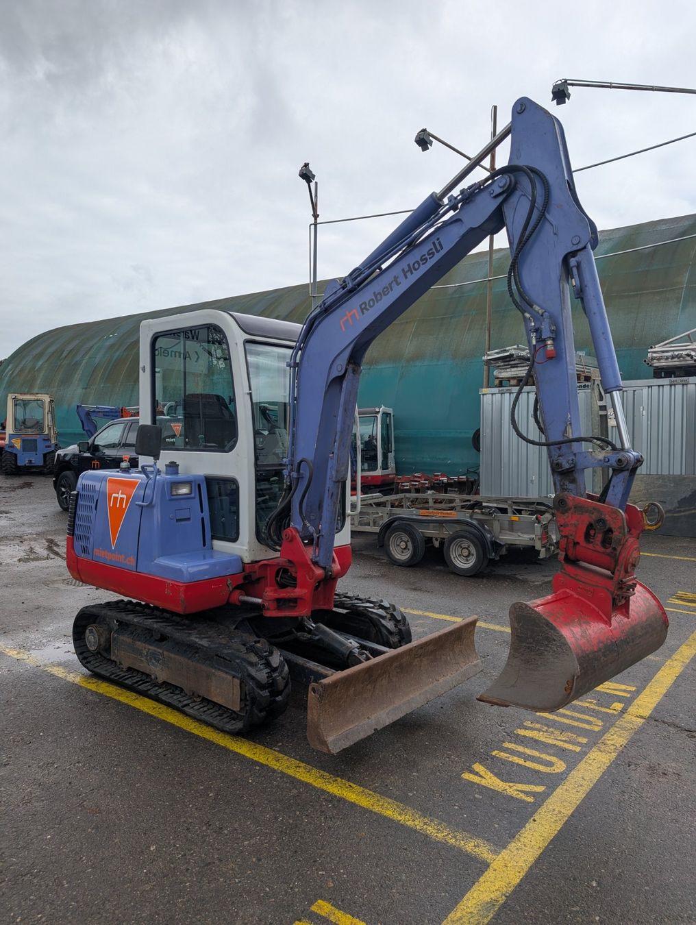Takeuchi Escavatori: Bagger Takeuchi TB125 / Diesel / 2.7t – Usato da Scherz venduto da Mietpoint_Hossli 1