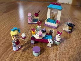 LEGO Friends 41308 - Les gâteaux de l'amitié de Stéphanie