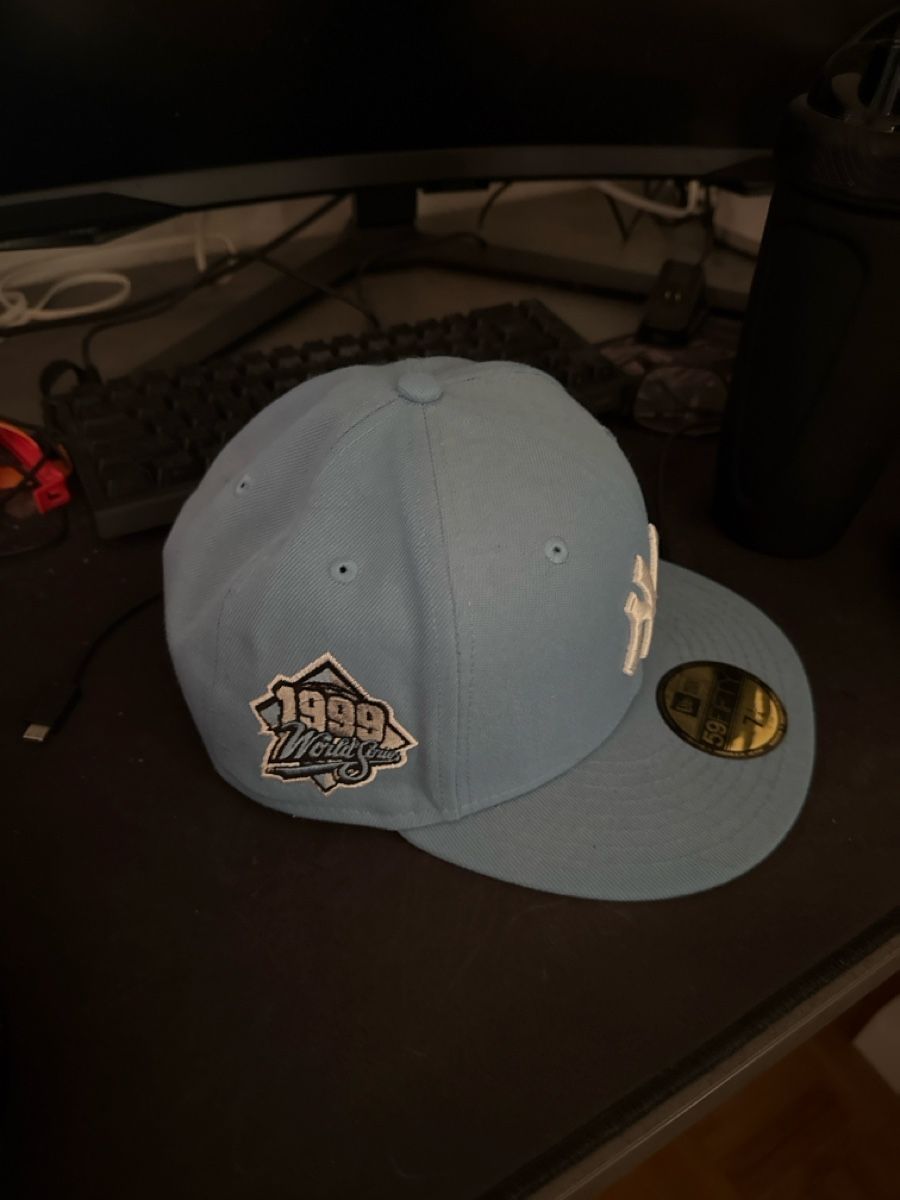 Autres vêtements & accessoires: New Era 59FIFTY Yankees Cap 7 1/4 hellblau – Neuf (Voir description) à Aathal-Seegräben par aaa_w2np 1