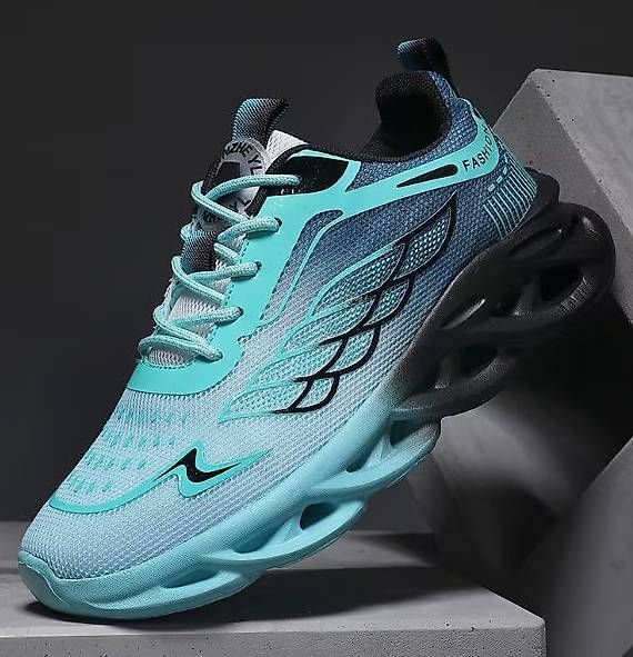 Scarpe da uomo: Laufschuhe, Grösse 39 (Neuware) – Usato da Frauenkappelen venduto da Emma7 1