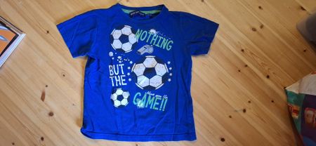 Blaues Fussball T-Shirt, Gr. 110