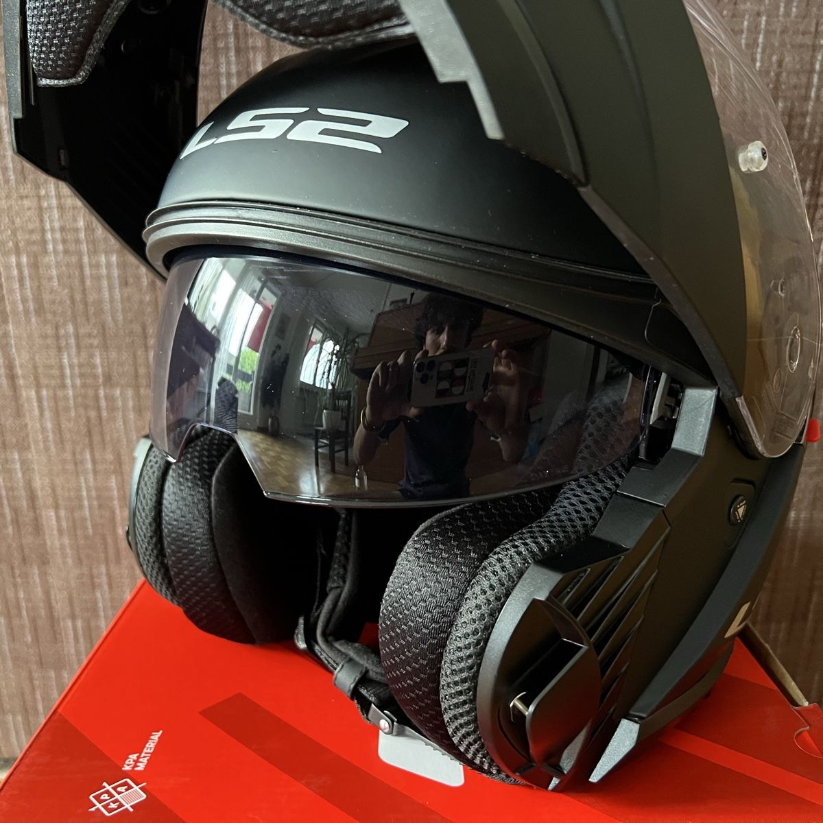 Caschi & visiere: LS2 Strobe II Motorradhelm schwarz Grösse S neuwertig – Nuovo (secondo la descrizione) da Oberrieden venduto da daniel_shnshn 7