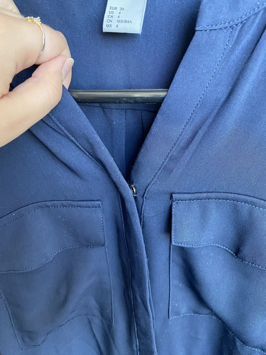 H&M Kleider: Robe H&M bleu marine – Gebraucht aus Essertines-Yverdon von Alice977 2
